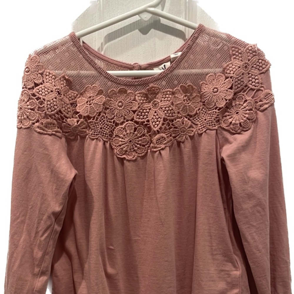 EUC Girls Gap Kids top size Z’s
